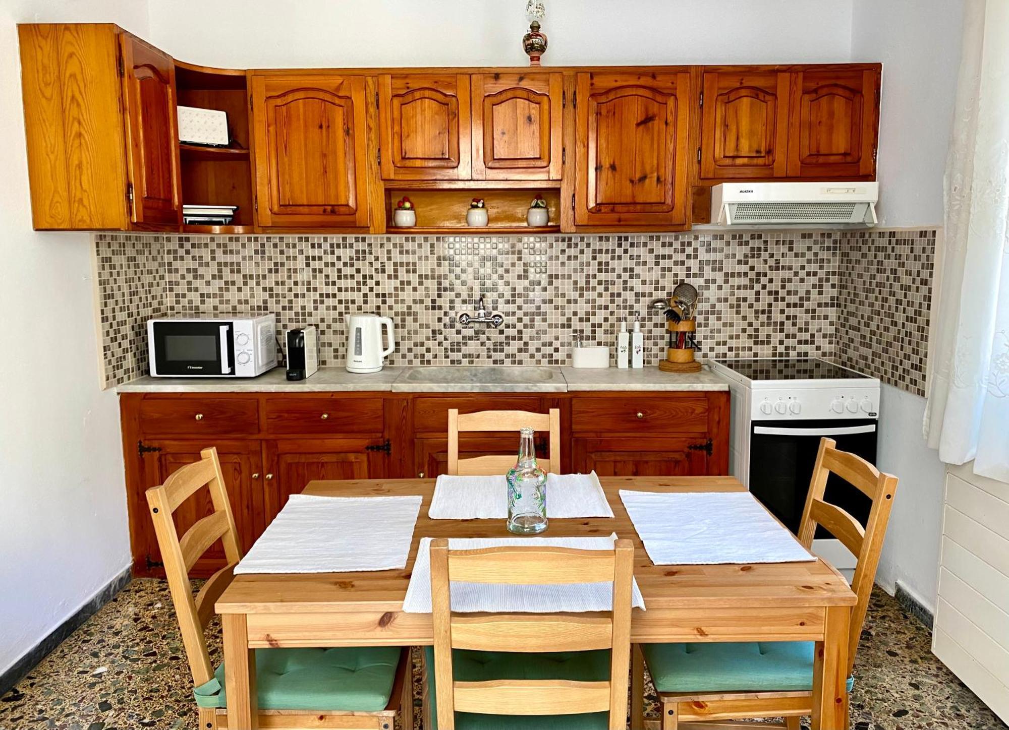 Вилла Demie And George Ηouse Лутраки Экстерьер фото